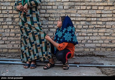 ازدواج فامیلی والدین سبب معلولیت جسمی و ذهنی هر۳ فرزند آنهاشده است