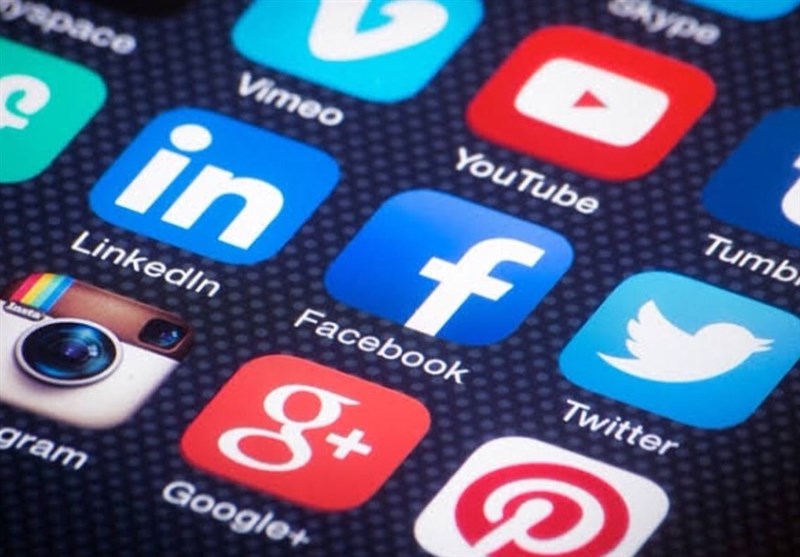 فضای مجازی , شبکه‌های اجتماعی , 