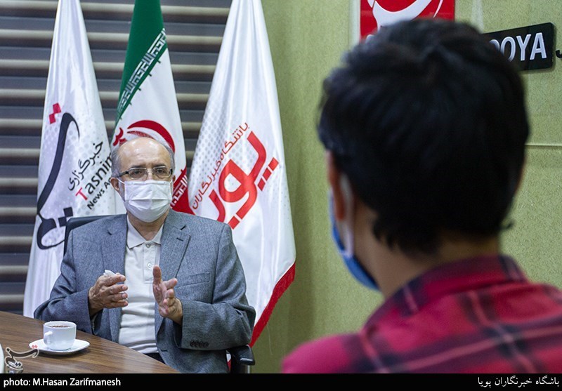 گفت و گو با حیدر مستخدمین حسینی معاون پیشین وزیر اقتصاد