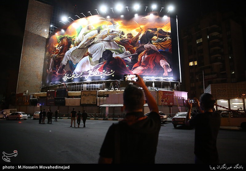 تعویض دیوارنگاره میدان ولیعصر(عج) تهران