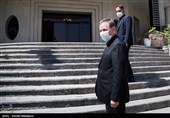اسحاق جهانگیری معاون اول رئیس جمهور در حاشیه جلسه هیئت دولت 