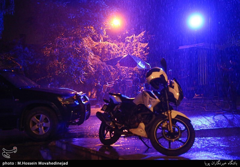 تلویزیون , صدا و سیمای جمهوری اسلامی ایران , بازیگران سینما و تلویزیون ایران , سریال ایرانی , شبکه سه سیما , کارگردانان سینما و تلویزیون ایران , 