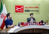 امیر عباس محمدی کوشکی سرپرست تیم اختراعات ایران و سید محمد آرین اکبری مخترع و پژوهشگر در نشست بررسی مشکلات ثبت اختراع و فعالیت مخترعین در کشور