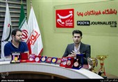 امیر عباس محمدی کوشکی سرپرست تیم اختراعات ایران و سید محمد آرین اکبری مخترع و پژوهشگر در نشست بررسی مشکلات ثبت اختراع و فعالیت مخترعین در کشور
