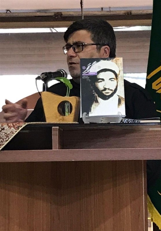 ادبیات دفاع مقدس ,