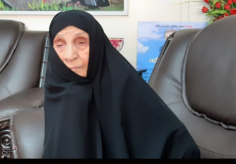 هفته دفاع مقدس , دفاع مقدس , شهدای دفاع مقدس , خانواده شهدا , 