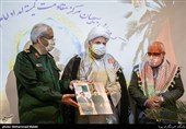 مراسم یادمان هفته دفاع مقدس در کمیته امداد امام خمینی (ره)
