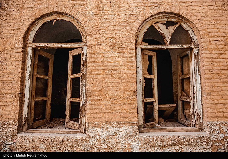 مسافرخانه قصر شیرین اهواز