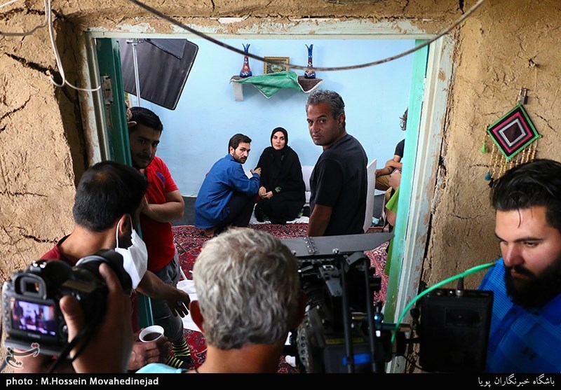 سریال , تلویزیون , صدا و سیما , بازیگران سینما و تلویزیون ایران , شبکه سه سیما , سینما , کارگردانان سینما و تلویزیون ایران , 