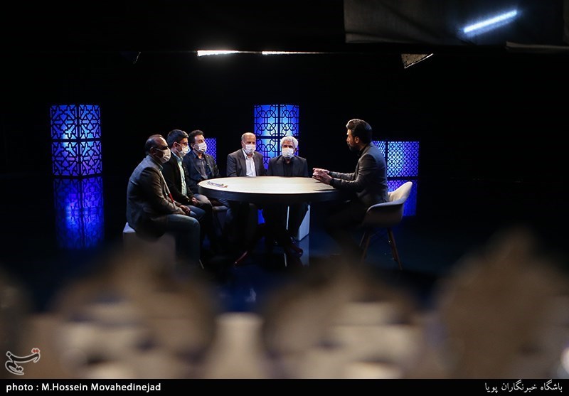 تلویزیون , شبکه افق , مجریان تلویزیون ایران , شاعر آیینی , اربعین , کربلا , مداحی , موکب تسنیم ,