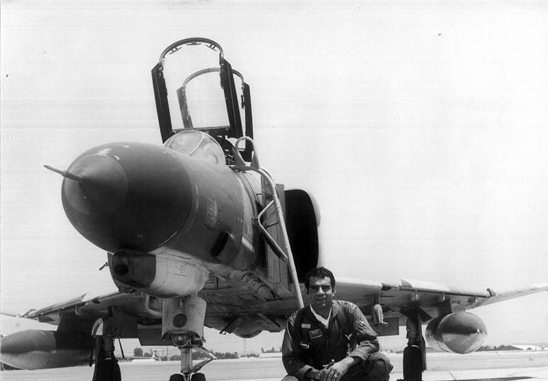 مستند , سازمان هنری رسانه‌ای اوج , شبکه سه سیما , شبکه افق , هفته دفاع مقدس , دفاع مقدس , ارتش , نیروی هوایی | نیروی هوایی ارتش | نهاجا , کشور عراق , جنگ , 