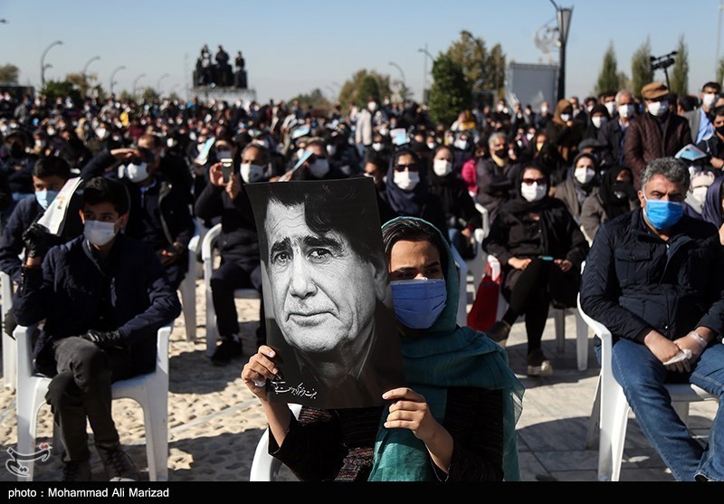 مراسم خاکسپاری مرحوم استاد شجریان در طوس
