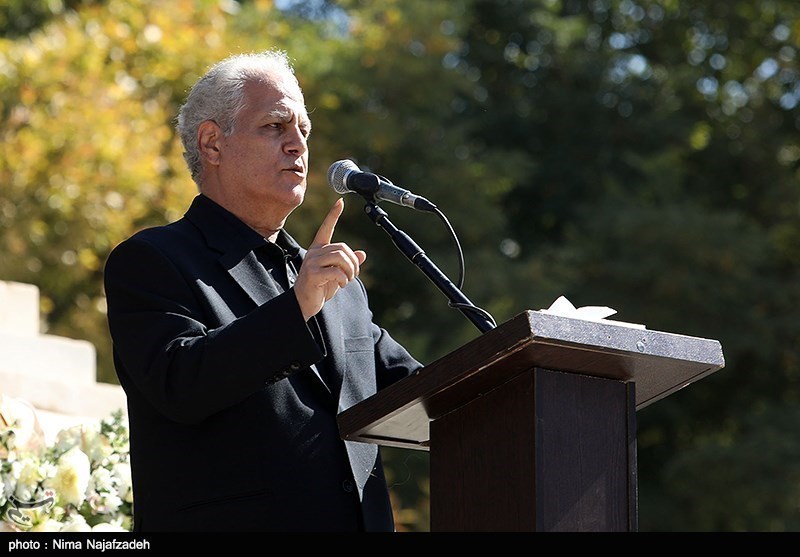 مراسم خاکسپاری مرحوم استاد شجریان در طوس