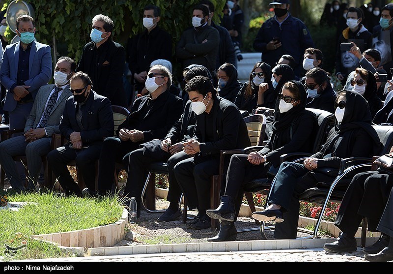 مراسم خاکسپاری مرحوم استاد شجریان در طوس