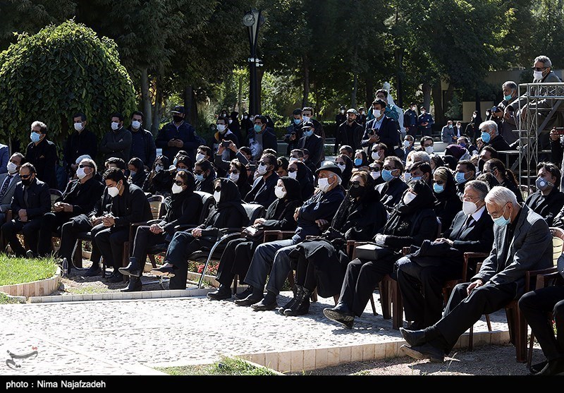 مراسم خاکسپاری مرحوم استاد شجریان در طوس