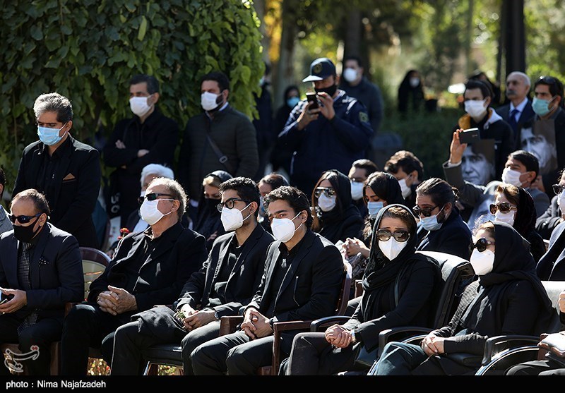 مراسم خاکسپاری مرحوم استاد شجریان در طوس