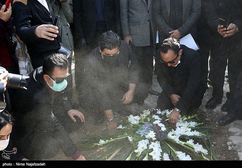 مراسم خاکسپاری مرحوم استاد شجریان در طوس