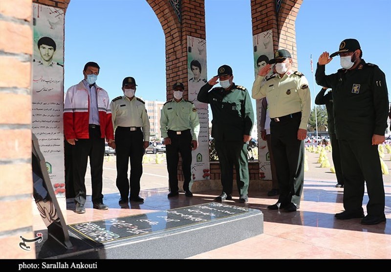 استان کرمان , کمک مؤمنانه , 