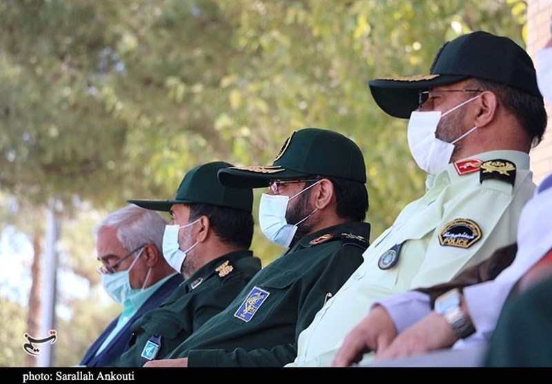 استان کرمان , کمک مؤمنانه , 