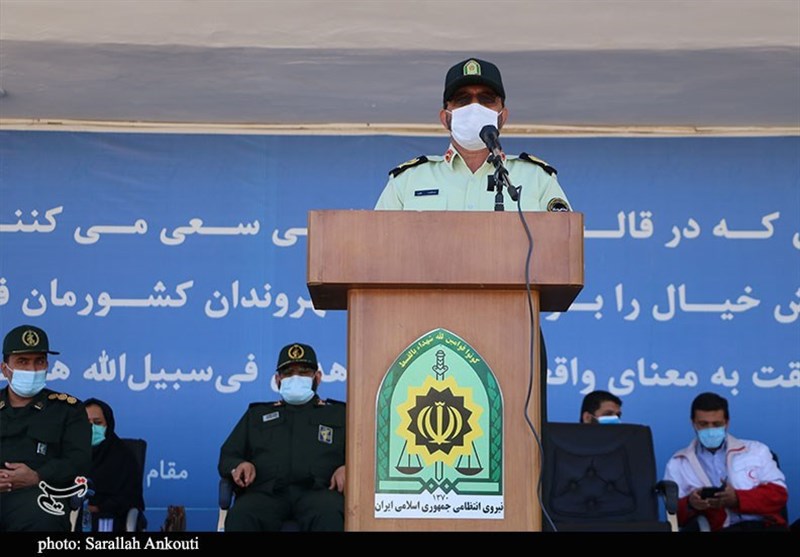 استان کرمان , کمک مؤمنانه , 