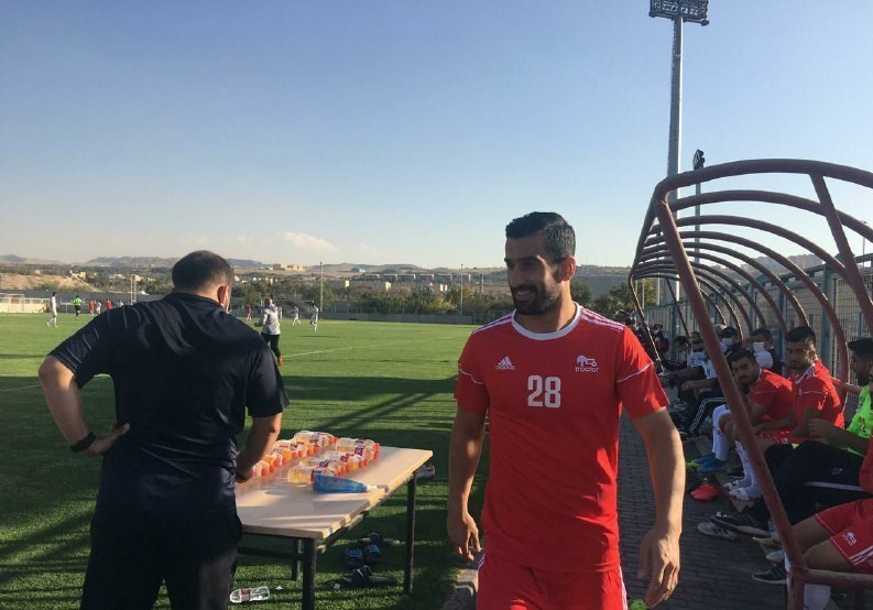 تیم فوتبال تراکتور تبریز , تیم فوتبال ماشینسازی تبریز , فوتبال , احسان حاج صفی ,