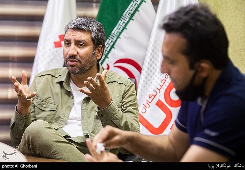 گفت و گو با عوامل سریال نجلا