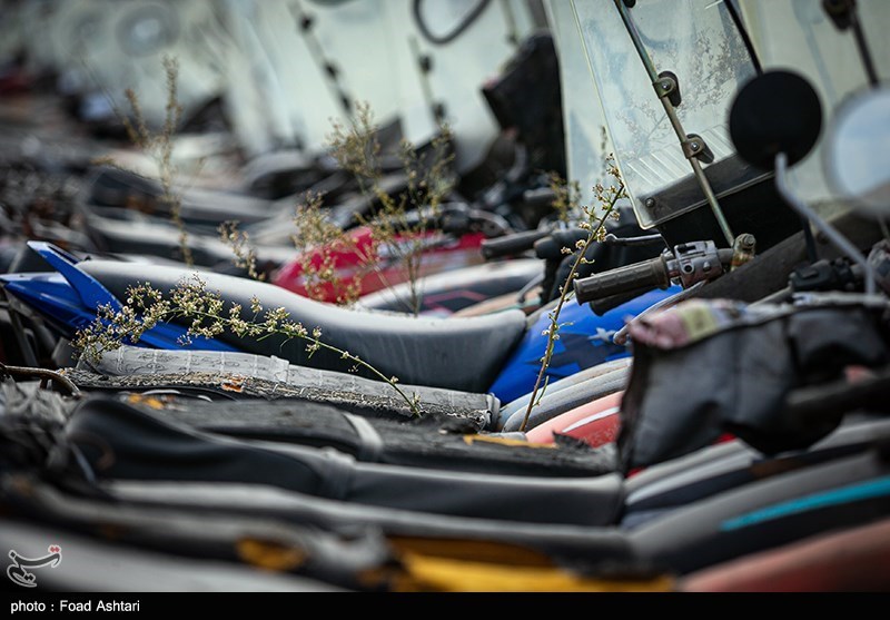 رسوب چند ساله موتورسیکلتها در پارکینگهای تهران