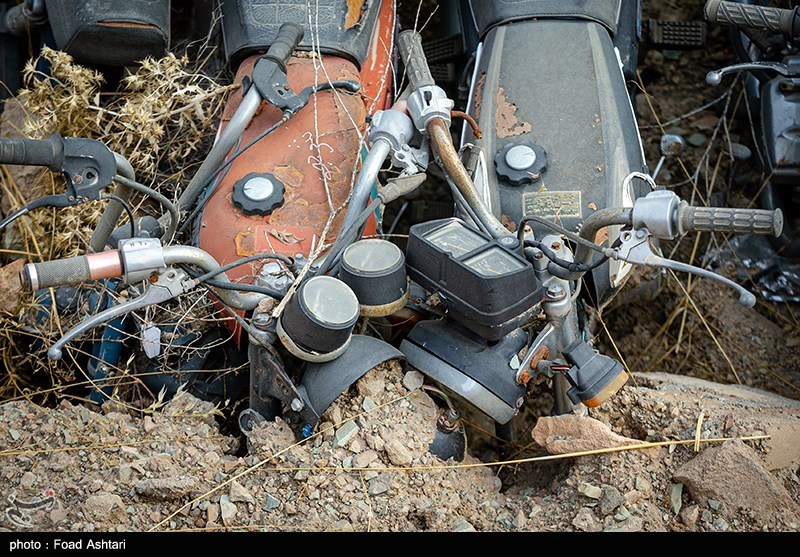 رسوب چند ساله موتورسیکلتها در پارکینگهای تهران