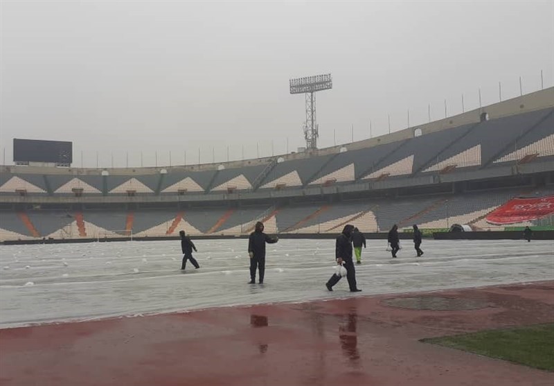 تیم فوتبال پرسپولیس , تیم فوتبال صنعت نفت آبادان ,