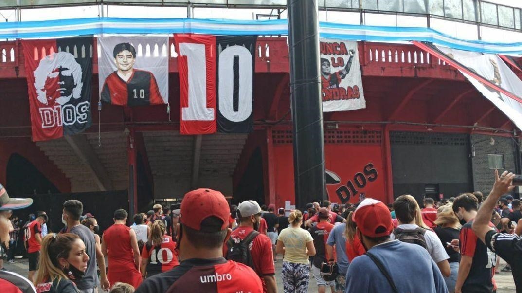 دیگو آرماندو مارادونا , تیم ملی فوتبال  آرژانتین , فوتبال , 