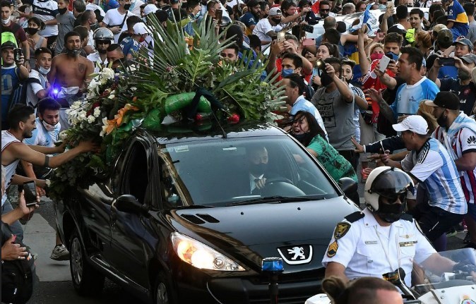 دیگو آرماندو مارادونا , فوتبال , تیم ملی فوتبال  آرژانتین , 