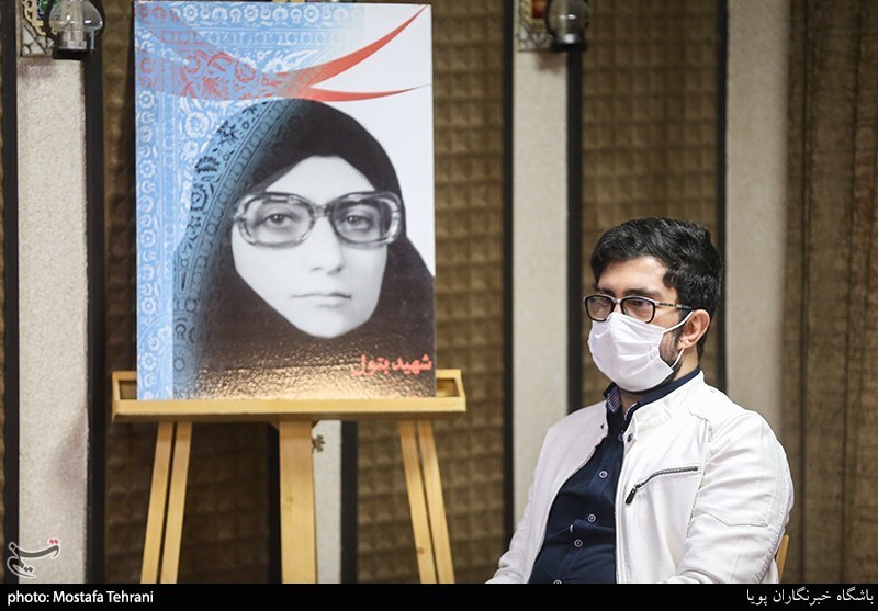 رونمایی از کتاب های سبک زندگی فاطمی و حماسه فاطمی