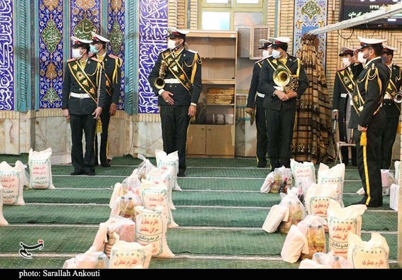 استان کرمان , کمک مؤمنانه ,