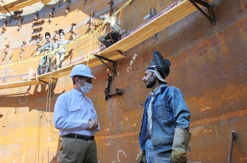 بنیاد مستضعفان ,