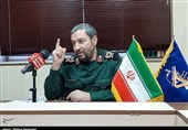 دفاع همچنان باقیست/ خرمشهرها در پیش است