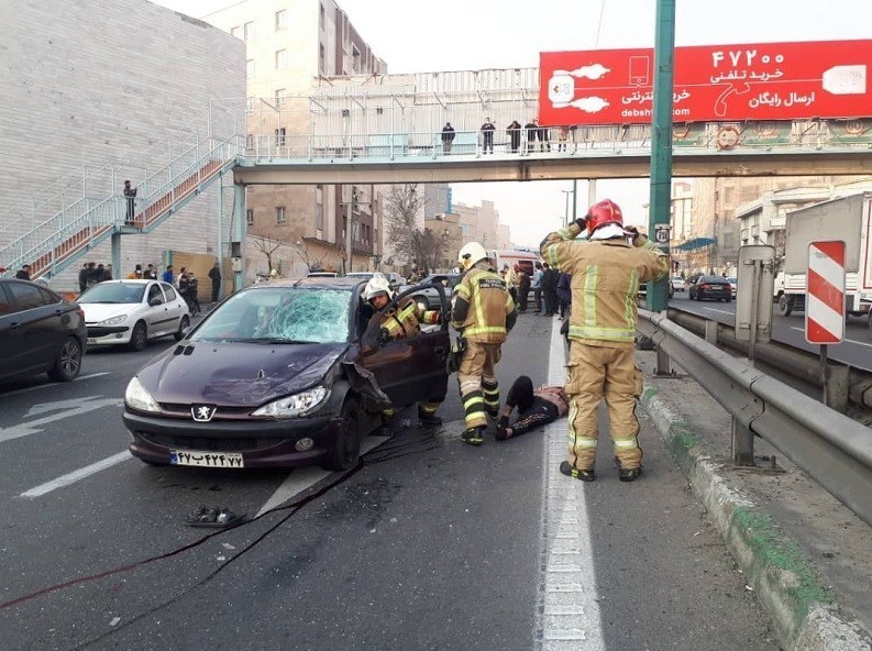 پلیس | ناجا | نیروی انتظامی جمهوری اسلامی ایران , پلیس راهور | پلیس راهنمایی و رانندگی , آتش‌نشانی , سازمان آتش‌نشانی تهران , اورژانس , حوادث , 