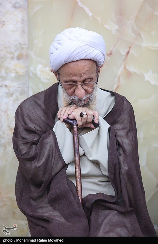 آیت الله مصباح یزدی , فلسفه , علوم انسانی ,