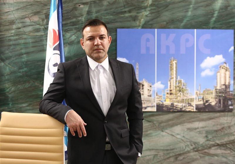 فدراسیون فوتبال , انتخابات فدراسیون فوتبال , مصطفی آجورلو , شهابالدین عزیزیخادم , علی کریمی , کیومرث هاشمی , فوتبال ,