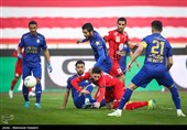 دیدار تیم‌های فوتبال استقلال و پرسپولیس