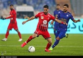 دیدار تیم‌های فوتبال استقلال و پرسپولیس