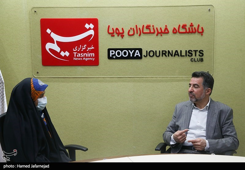 حسین کیوانی استاد ویروس شناسی پزشکی دانشگاه علوم پزشکی ایران