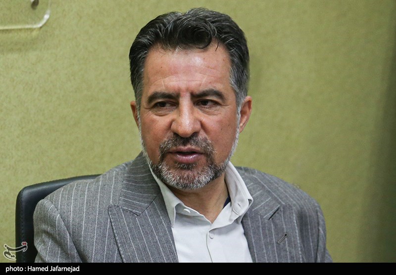 حسین کیوانی استاد ویروس شناسی پزشکی دانشگاه علوم پزشکی ایران