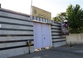 اما و اگرهای خروج زندان ‌قزوین از داخل شهر / چرا مردم در اطرف ندامتگاه اقدام به خانه‌سازی کرده‌اند؟ + فیلم