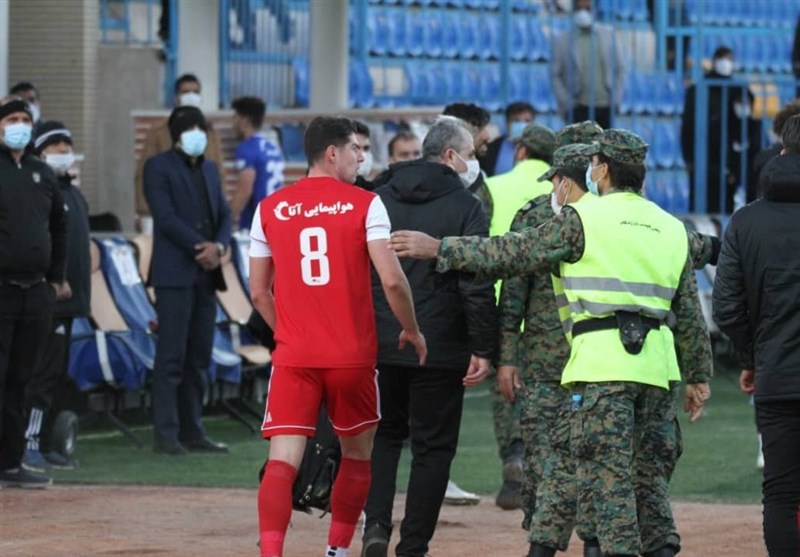 تیم فوتبال تراکتور تبریز , تیم فوتبال گلگهر سیرجان ,