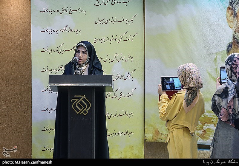 شعرخوانی دختر مرحوم نصراله مردانی