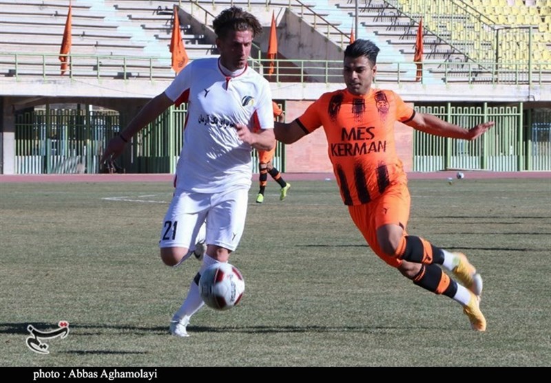 فوتبال آسیا , استان کرمان , تیم فوتبال آرمان گهر سیرجان , 