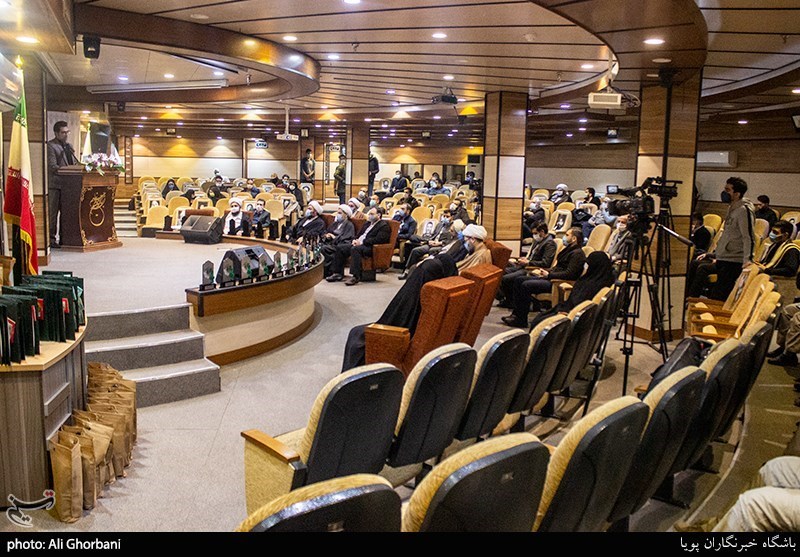 تجلیل از برگزیدگان جشنواره رفیق خوشبخت ما