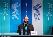 کاوه صباغ‌زاده کارگردان در نشست خبری فیلم رمانتیسم عماد و طوبا - سی و نهمین جشنواره فیلم فجر