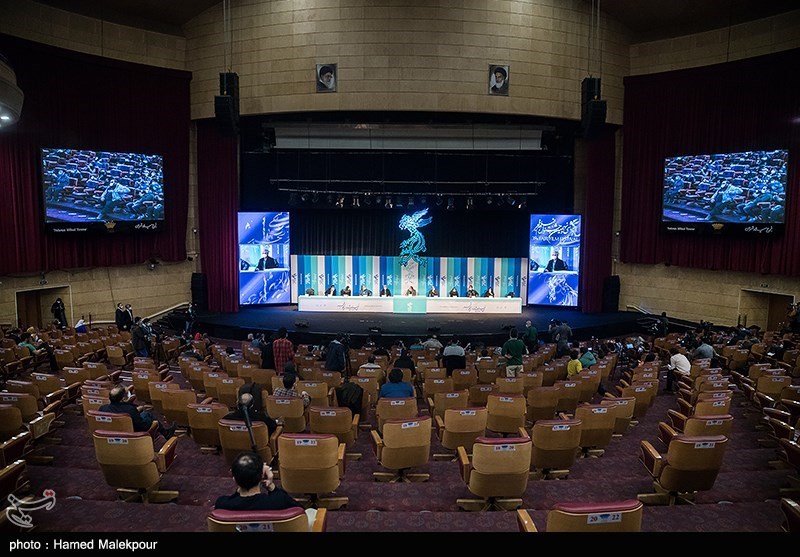 سینمای ایران , جشنواره فیلم فجر , سی و نهمین جشنواره فیلم فجر , پرویز پرستویی , 