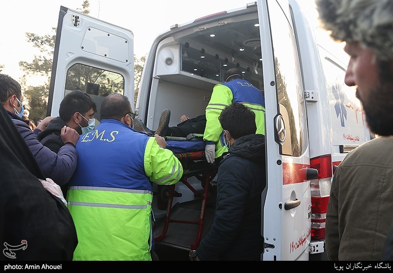 مادر مرحوم علی انصاریان از شدت بی تابی توسط اورژانس به بیمارستان انتقال داده شد